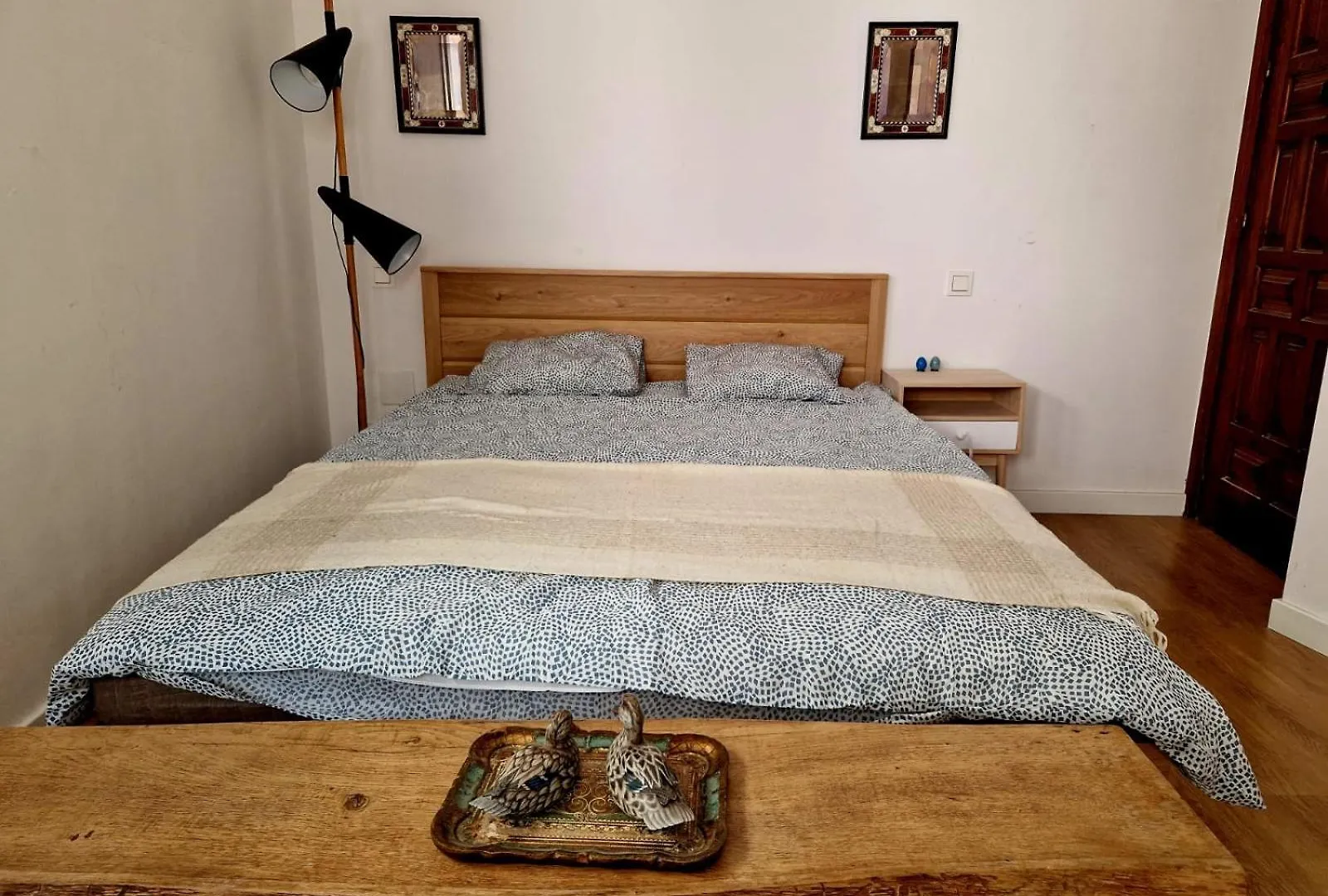 Habitacion Doble Con Bano Grande Privado En Piso Compartido Малага Апартаменты