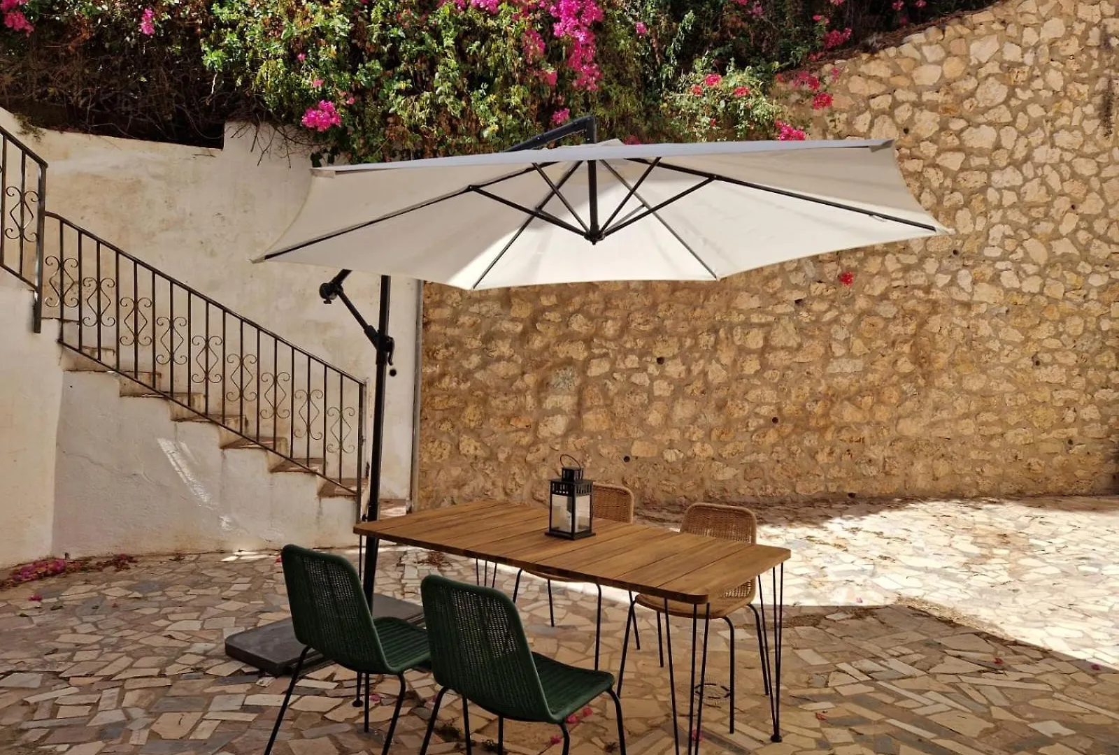 Habitacion Doble Con Bano Grande Privado En Piso Compartido Малага