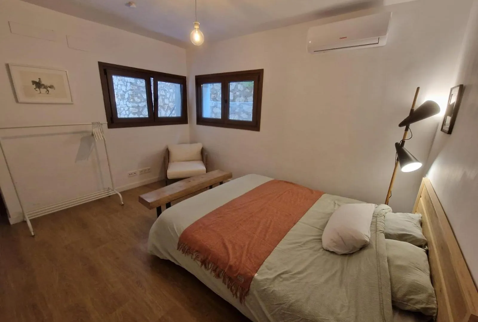 Habitacion Doble Con Bano Grande Privado En Piso Compartido Малага 0*,